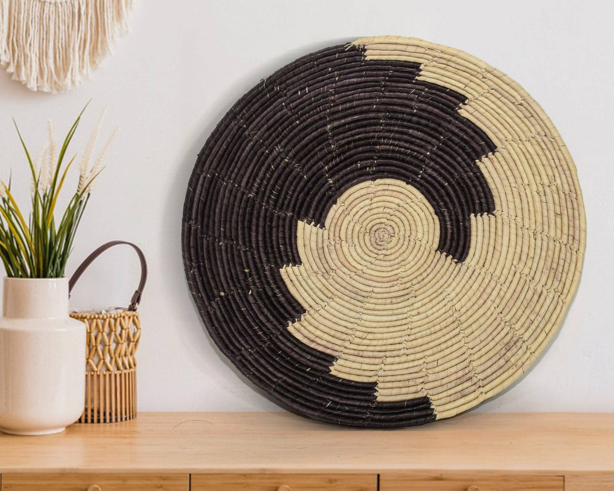 Dark Waves Flat Basket 12-inch
