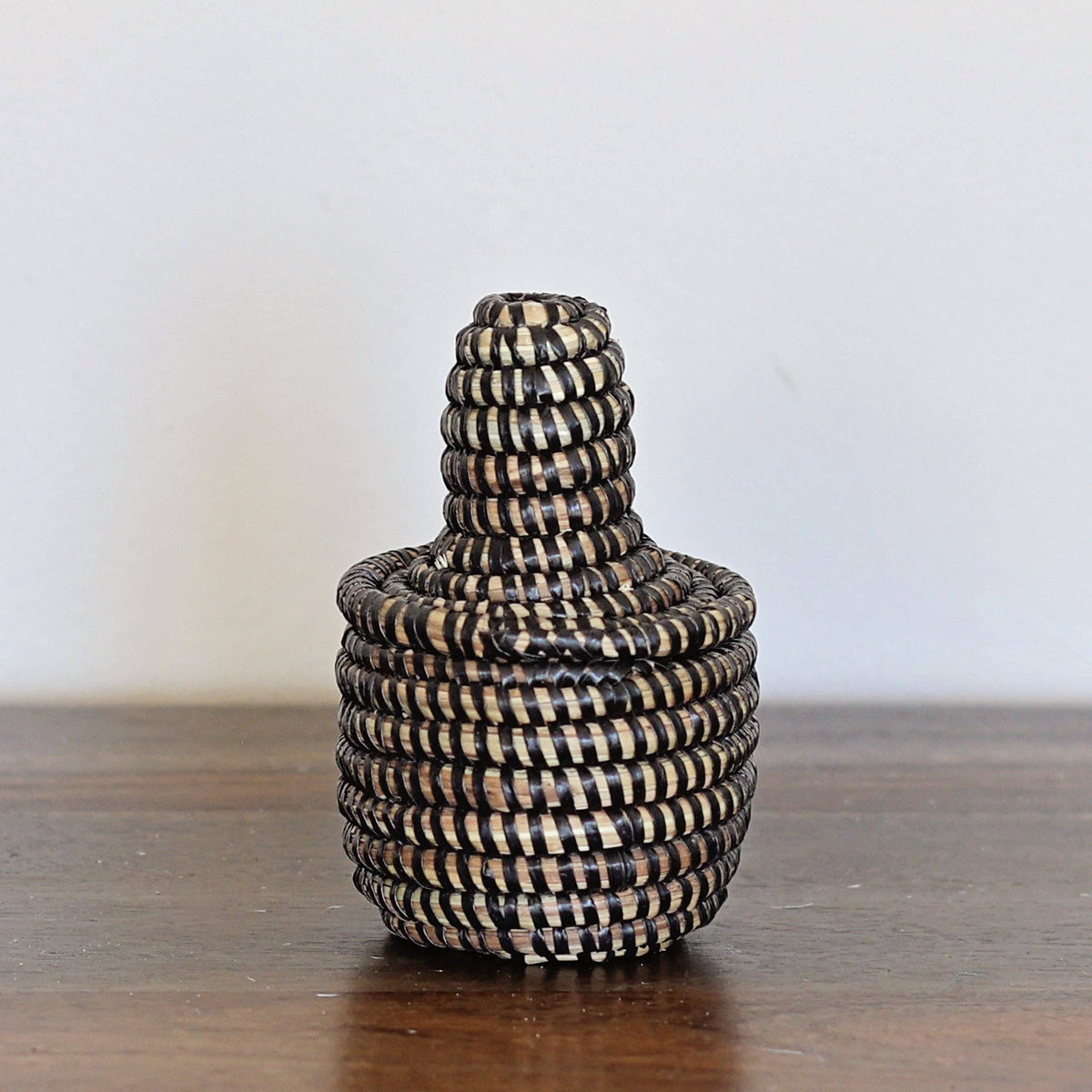 Mini Lidded Sweetgrass Basket, Assorted - Set of 6